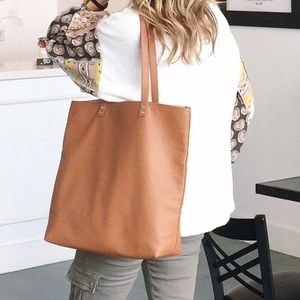 •Thirty One• around town tote